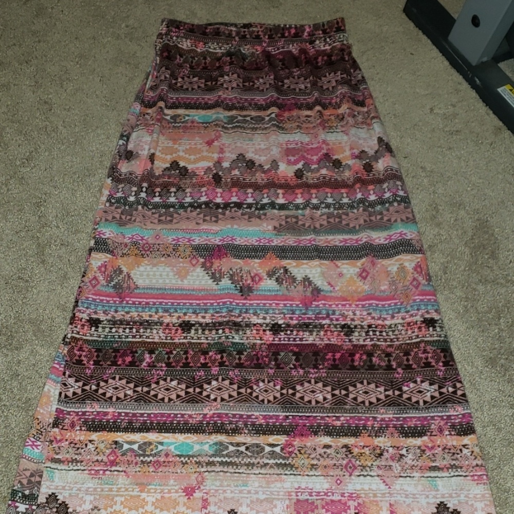 Maxi skirt
